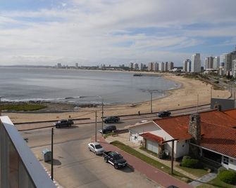 تانجر هوتل - بونتا ديل إست - شرفة