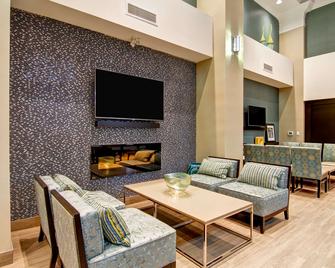 Hampton Inn by Hilton London - לונדון - סלון