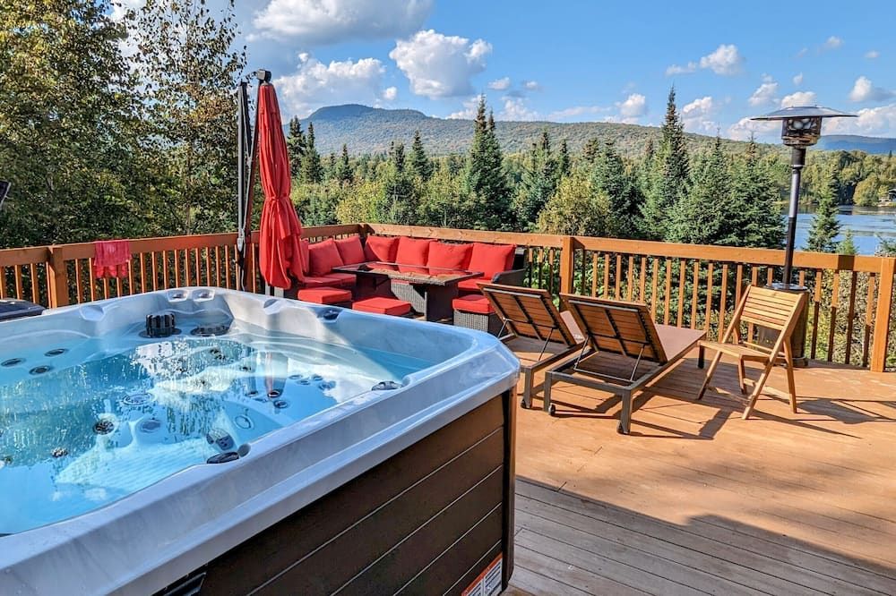 Lake front Cottage for Rent in St-Donat / Chalet sur lac à louer - Saint-Donat-de-Montcalm - Balcone