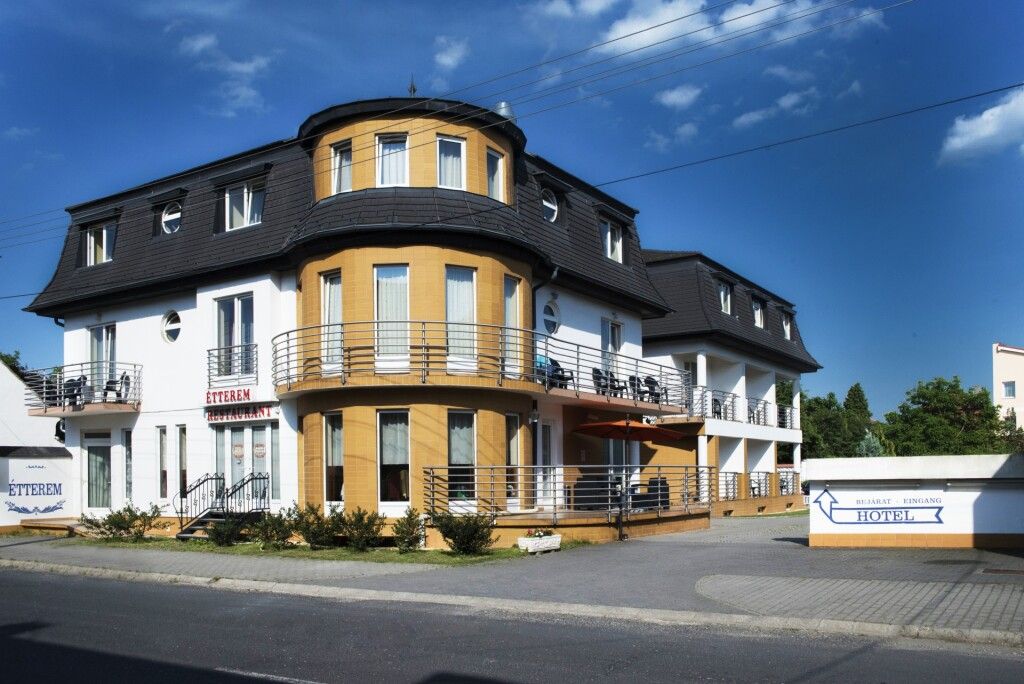Aqua - Sárvár - Bâtiment