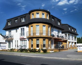 Aqua - Sárvár - Bâtiment