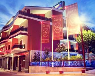 Hotel Bevanda - Mostar - Building