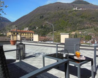 Hotel Giardino - Cannobio - Varanda