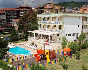 Hotel Panorama - Sveti Vlas - Gebäude