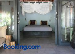 Breathe Villa Meno - Pemenang - Bedroom