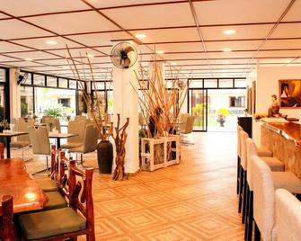 Sunville Hotel and Restaurant - Panglao - Ravintola