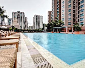 Great World Residences - Singapur - Piscina