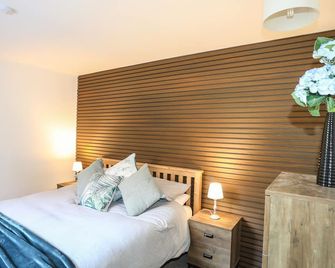 Ceris Lodge - Bangor - Bedroom