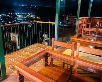 Hotel Tapanti Media de Orosi - Orosí - Balcón