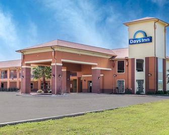 Days Inn by Wyndham Dilley - Dilley - Gebouw