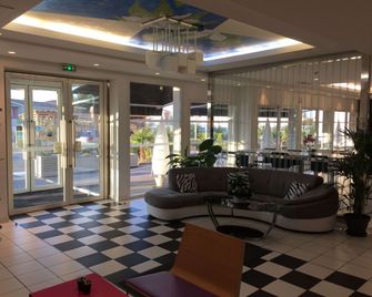 Hôtel Gardénia - Yvrac - Lobby