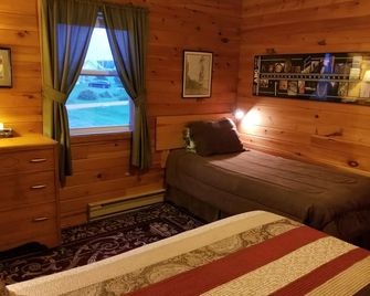 Sandcastles Beach House - Duneside: On Pei's Best Beach! - Kensington - Bedroom