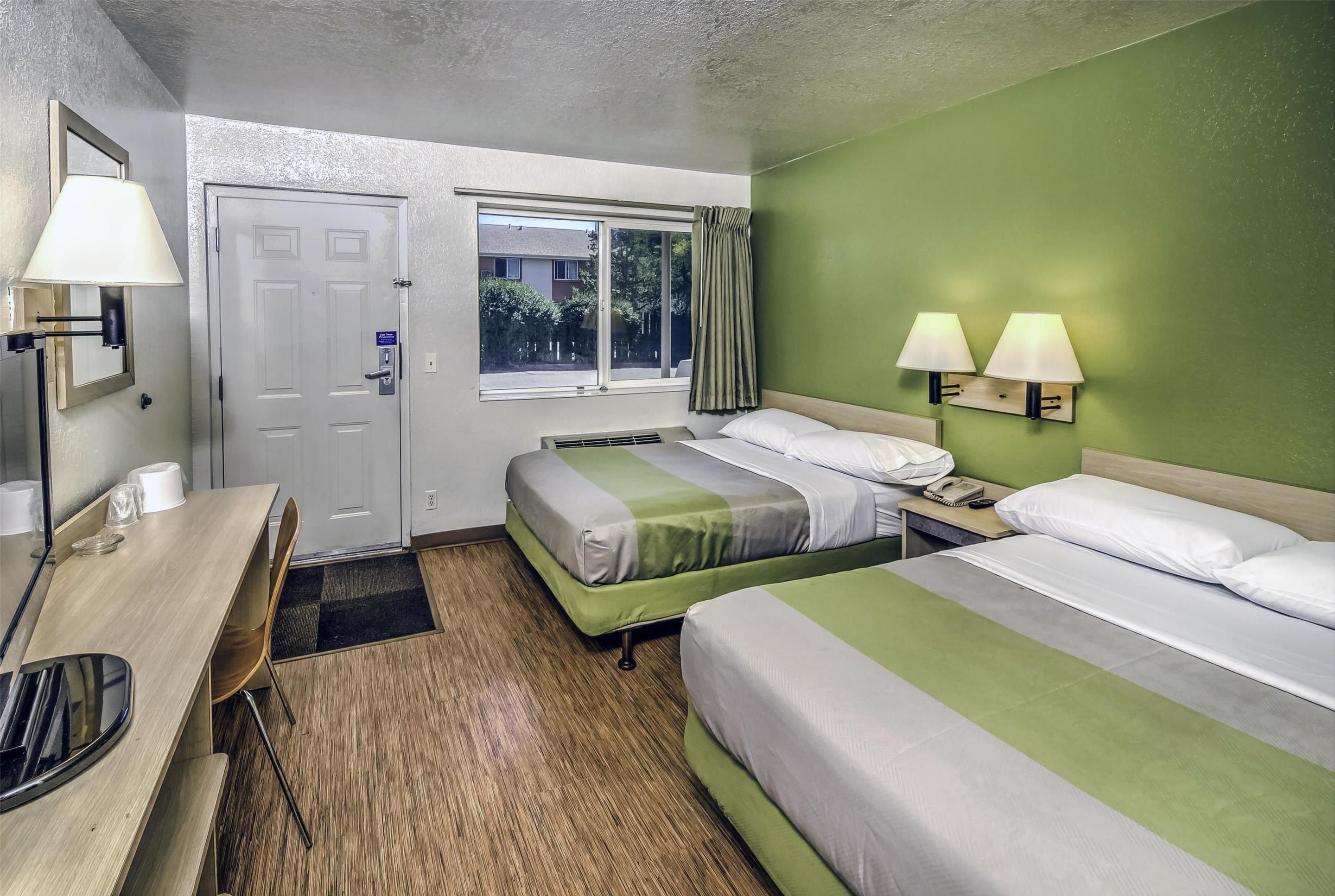 موتل 6 - كولورادو سبرينج لورو - ساوث / منترو أريا