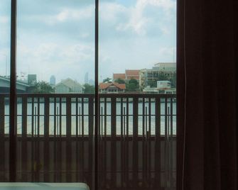 نورن ريفرسايد بانكوك هوتل - بانكوك - شرفة