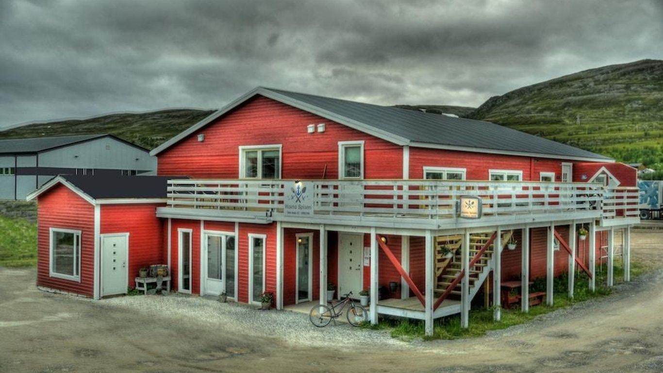 Båtsfjord Hotell & Camping