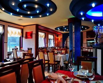 Hotel Spinaker - Łeba - Restaurant