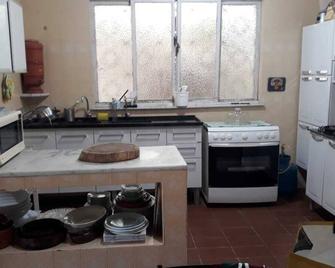 Paradise in Rio de Janeiro with contact with Nature - Itaguaí - Kitchen