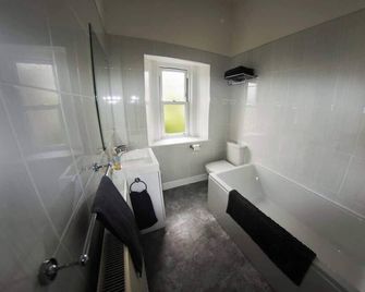 Ayr Beach View Apartment - Ayr
