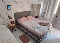 Guest House Palmeiras - Cabo Frio - Yatak Odası
