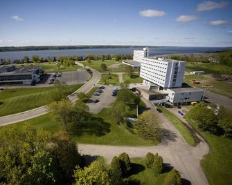 Résidences Campus Notre-Dame-de-Foy - Saint-Augustin-de-Desmaures - Vista del exterior
