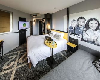 إيبيس ستايلز كليرمونت فيراند ريبابليك - كليرمون- فيران - غرفة نوم