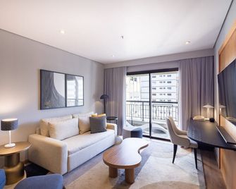 George V Casa Branca - São Paulo - Wohnzimmer
