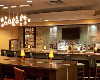 SpringHill Suites by Marriott Tarrytown Westchester County - Tarrytown - Бар