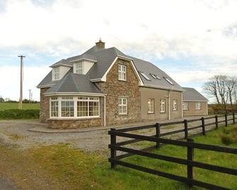 Immaculate 5-bed House in Glin, Limerick - Glin (Limerick) - Building