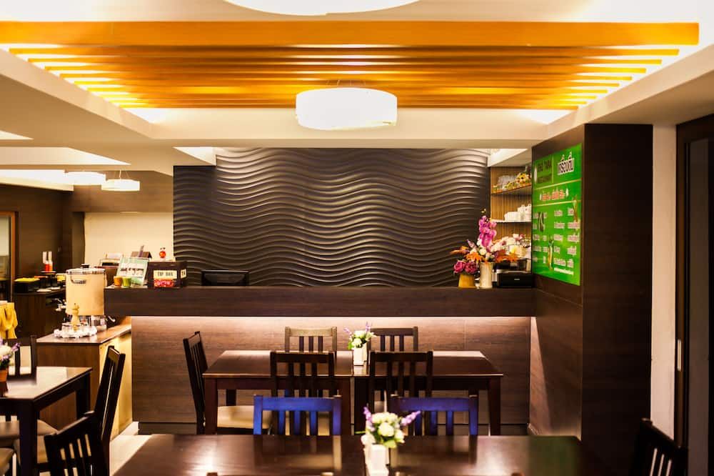 Grand Tara Garden Thai Hotel