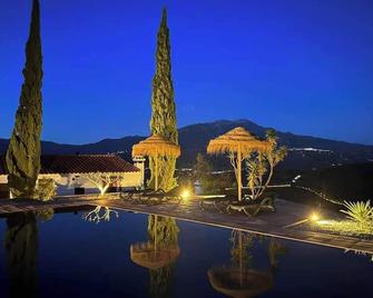 Villa with private pool, 10 people, 5 bathrooms - Viñuela - Piscina