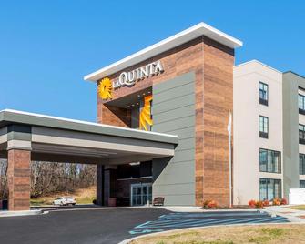 La Quinta Inn & Suites By Wyndham Aberdeen-Apg - Aberdeen - Budynek