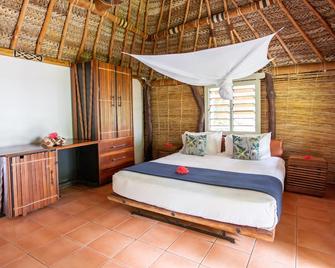 Octopus Resort - Waya Island - Bedroom