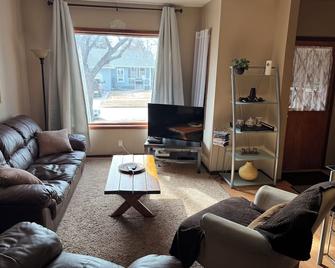 Large Charcter Home - Moose Jaw - Living room