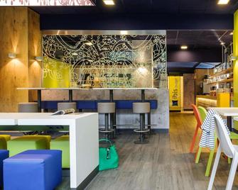 Ibis Budget Leeds Centre - Leeds - Bar