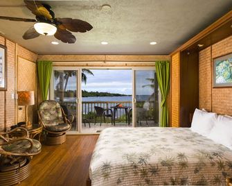 Hana Kai Maui - #2 Popolana Oceanfront studio - Hana - Habitación