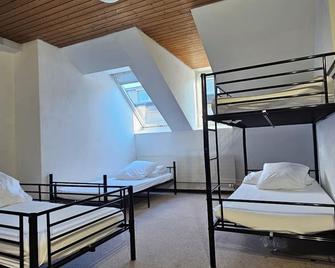 Popup Hostel Trainstation Zürich Hb - Zurich - Bedroom