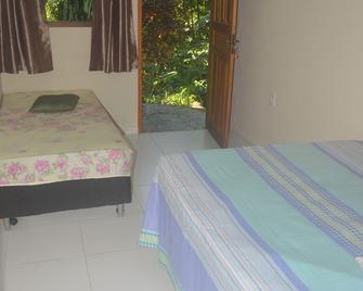 Bambu Brasil Suites - Vila do Abraao - Bedroom