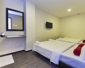 Simms Garden Hotel - Kuala Lumpur - Bedroom