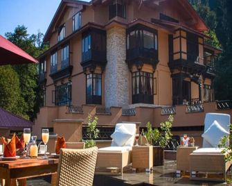 The Chumbi Mountain Retreat - Pelling
