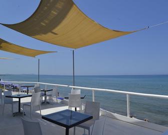 La Plage Resort - Sorso - Balcony