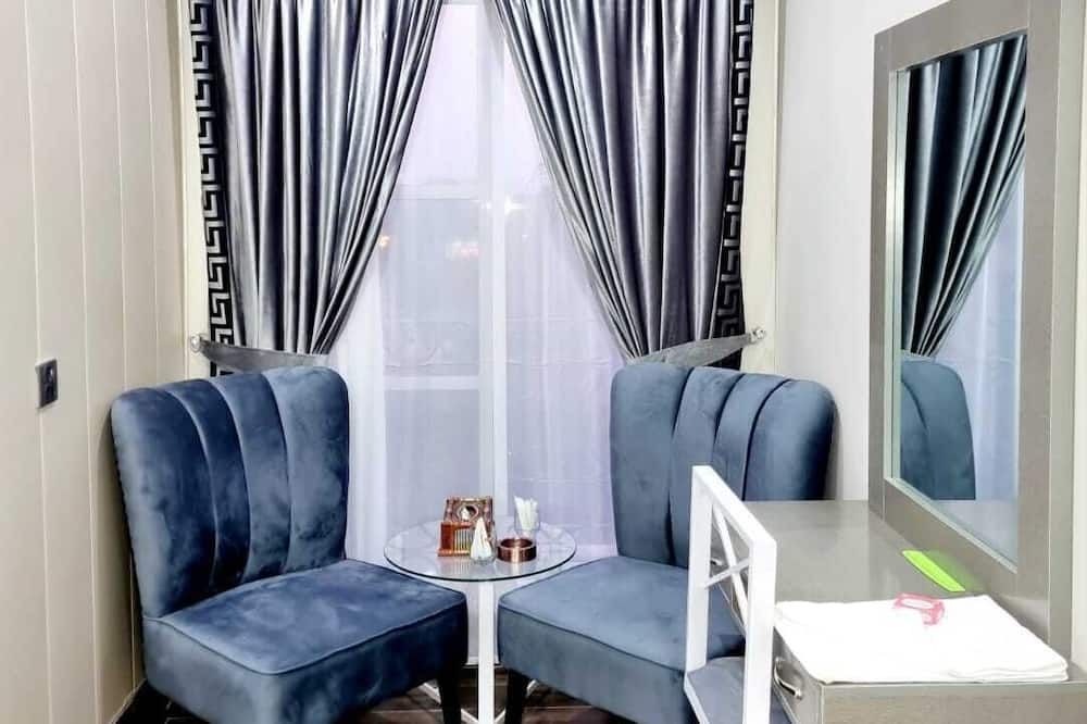 Hotel Grand Pakeeza thumbnail 3
