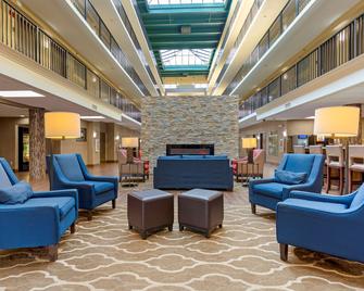 Comfort Suites Fredericksburg South - פרדריקסברג - טרקלין