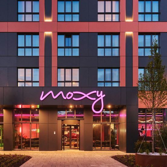 Moxy Warsaw City image 1