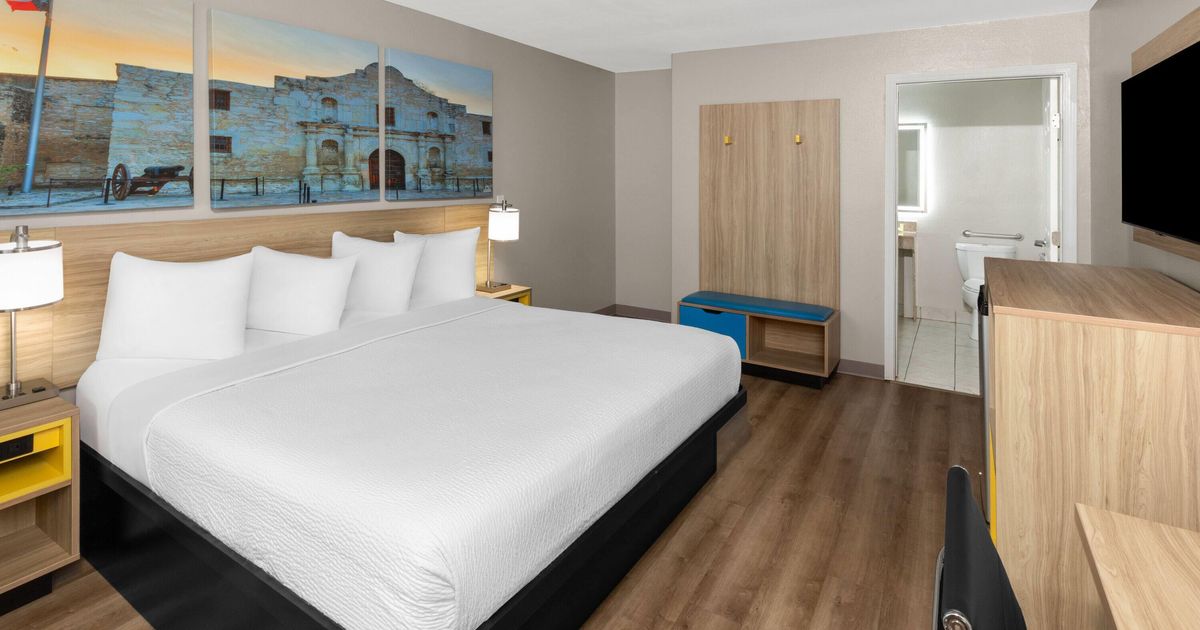 Days Inn by Wyndham Temple, Temple | HotelsCombined