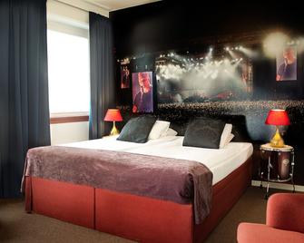 Hotell Hulingen - Hultsfred - Спальня