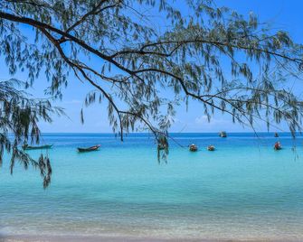Sairee Cottage Resort - Ko Tao - Beach