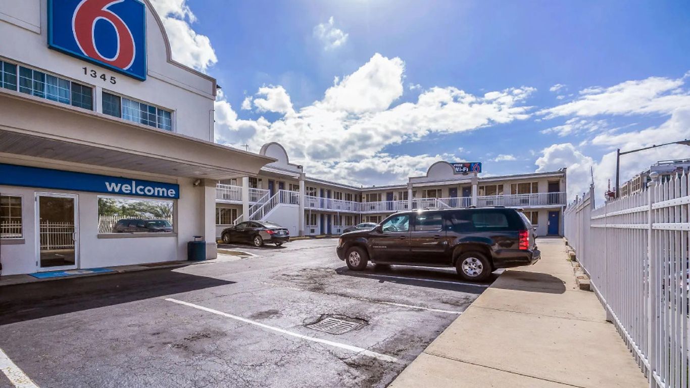 Motel 6 Washington DC - Convention Center