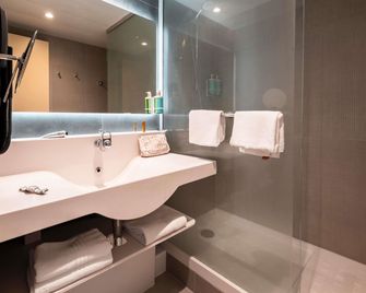 Novotel Belfort Centre Atria - Belfort - Bedroom