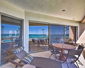 Walk to Beach: Oceanfront Rocky Point Condo - Puerto Peñasco