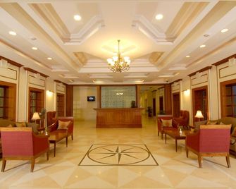 Chanakya Bnr Hotel - Ranchi - Lobby